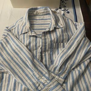 Abercrombie & Fitch Light Blue and White Striped Button-Down Shirt